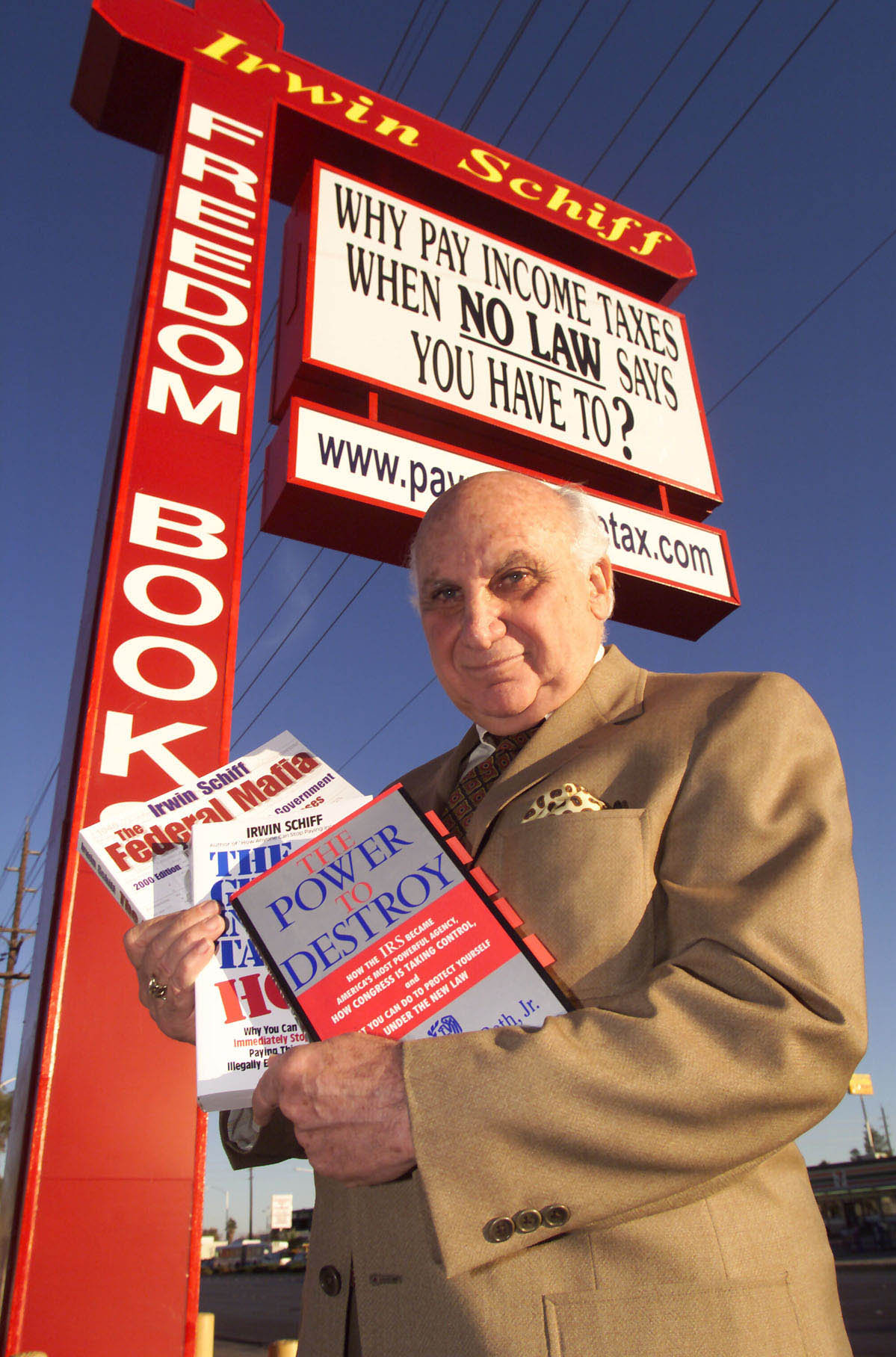 Name:  20Schiff-Obit2-superJumbo.jpg
Views: 217
Size:  351.2 KB