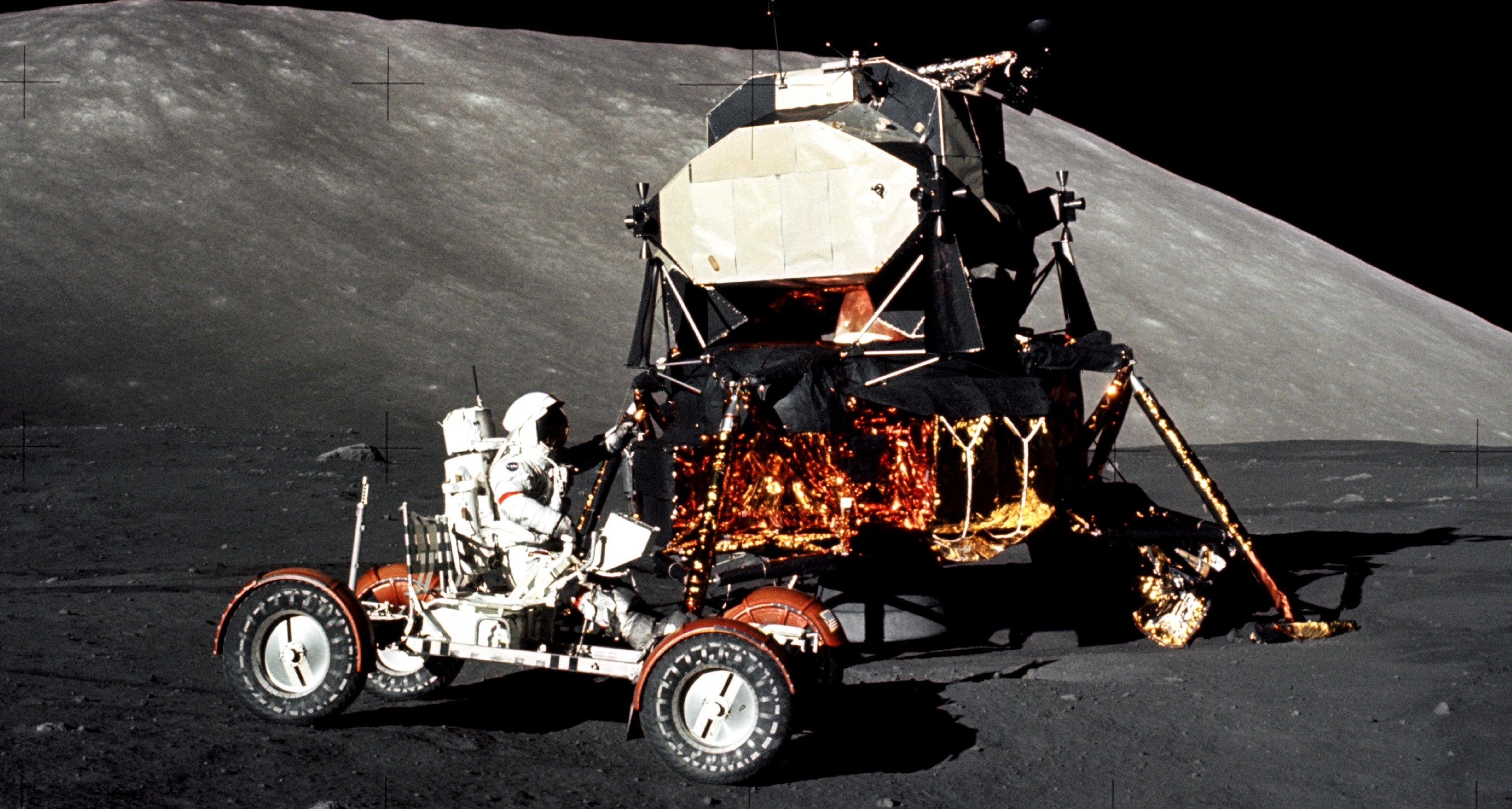 Name:  eugene_cernan-full-a.jpg
Views: 190
Size:  1.06 MB