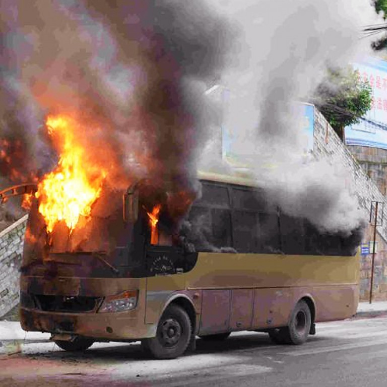 Name:  coach-bus-fire-2-net.jpg
Views: 345
Size:  107.0 KB